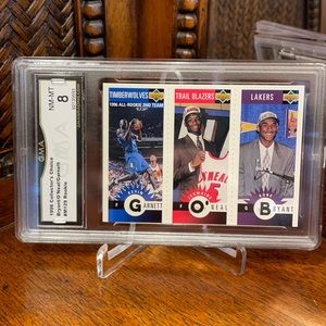 Kobe Bryant Rookie Collectors Choice TriCard GMA 8